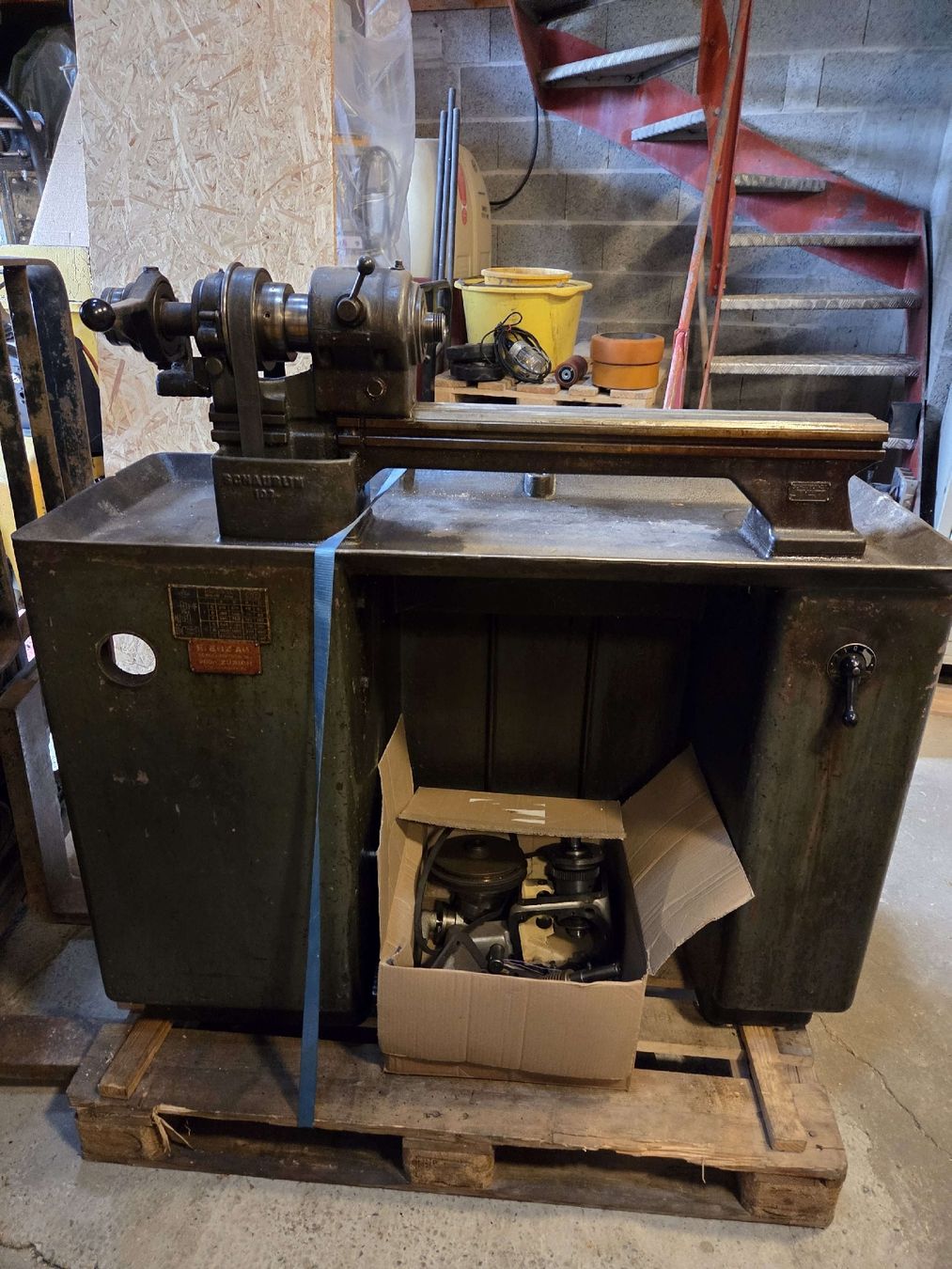 Schaublin Alle Maschinen: Tour schaublin 102 pour pieces  – Defekt aus Châtelard-p-Romont von lou_hf7m