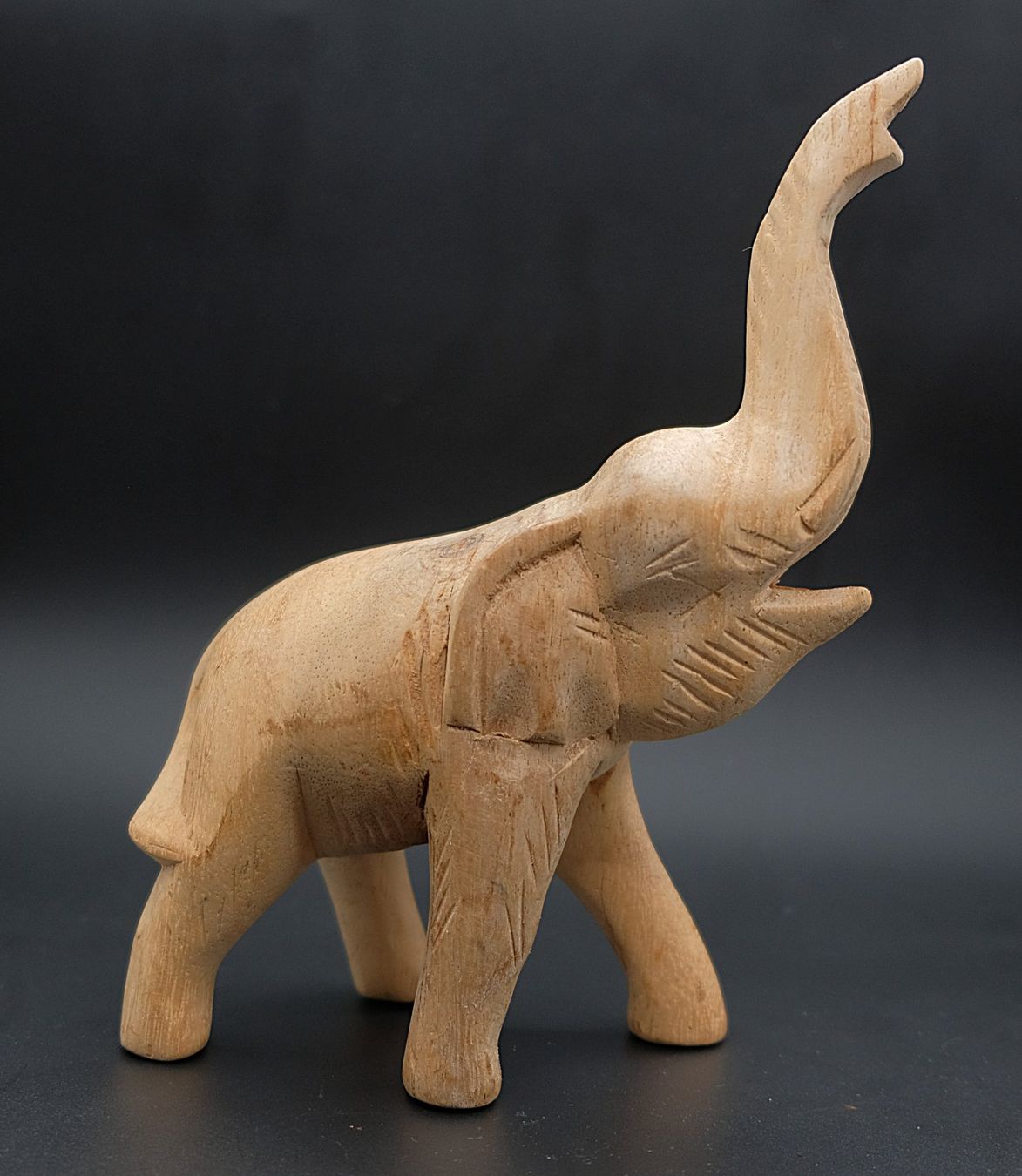 Pipes & Accessoires: Elefantenpfeife - Elephant Whistle – D'occasion à Volketswil par brockipfannenstil