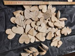Holz Deko Herzen 50 Stk.