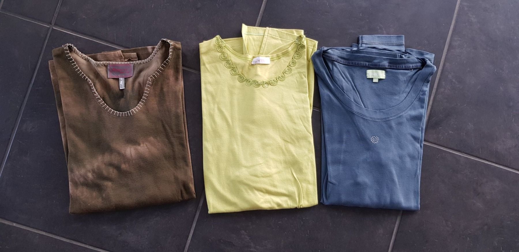 Lotti di vestiti: 3 schöne Shirts Grösse 46 / 48 – Usato da WALTERSWIL SO venduto da thb_ybm8