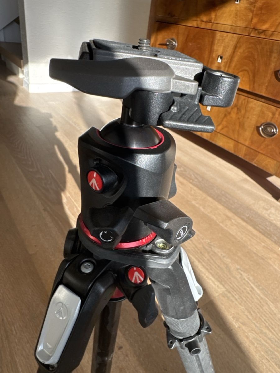 Manfrotto Treppiedi & Teste: Manfrotto 190 Stativ mit Kugelkopf – Usato da Forch venduto da Ariane33 1