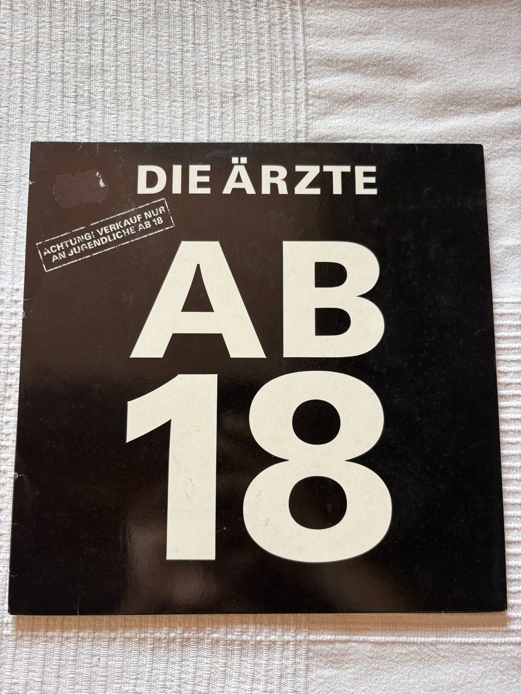 Dischi in vinile: Die Ärzte - Ab 18 Vinyl 10" original 1987 press – Usato da Effretikon venduto da ChrisLamberger