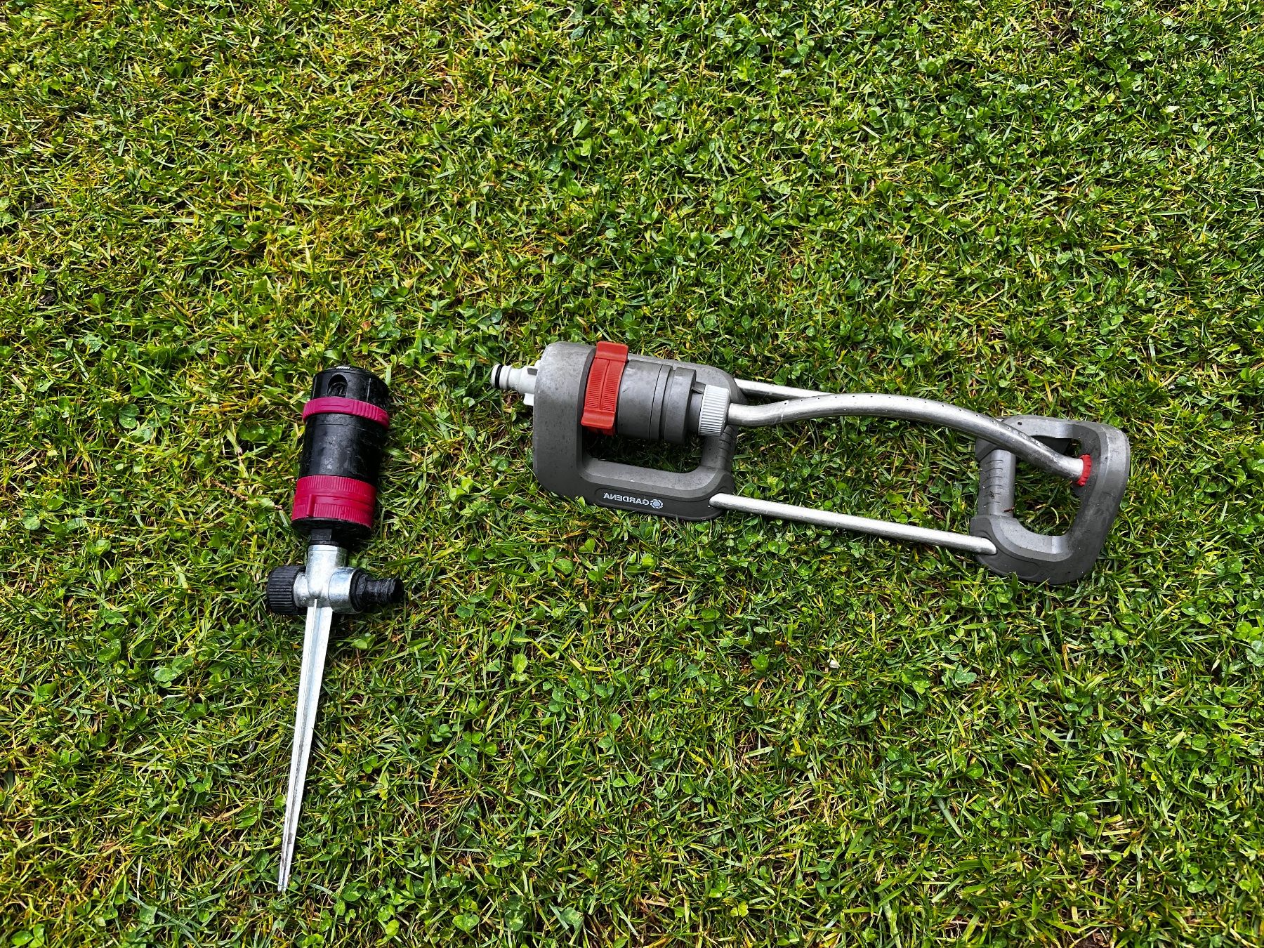 Tecnologia medica: Gardena Regner Sprinkler - Rasensprenger – Usato da Oberweningen venduto da Achille.3 1