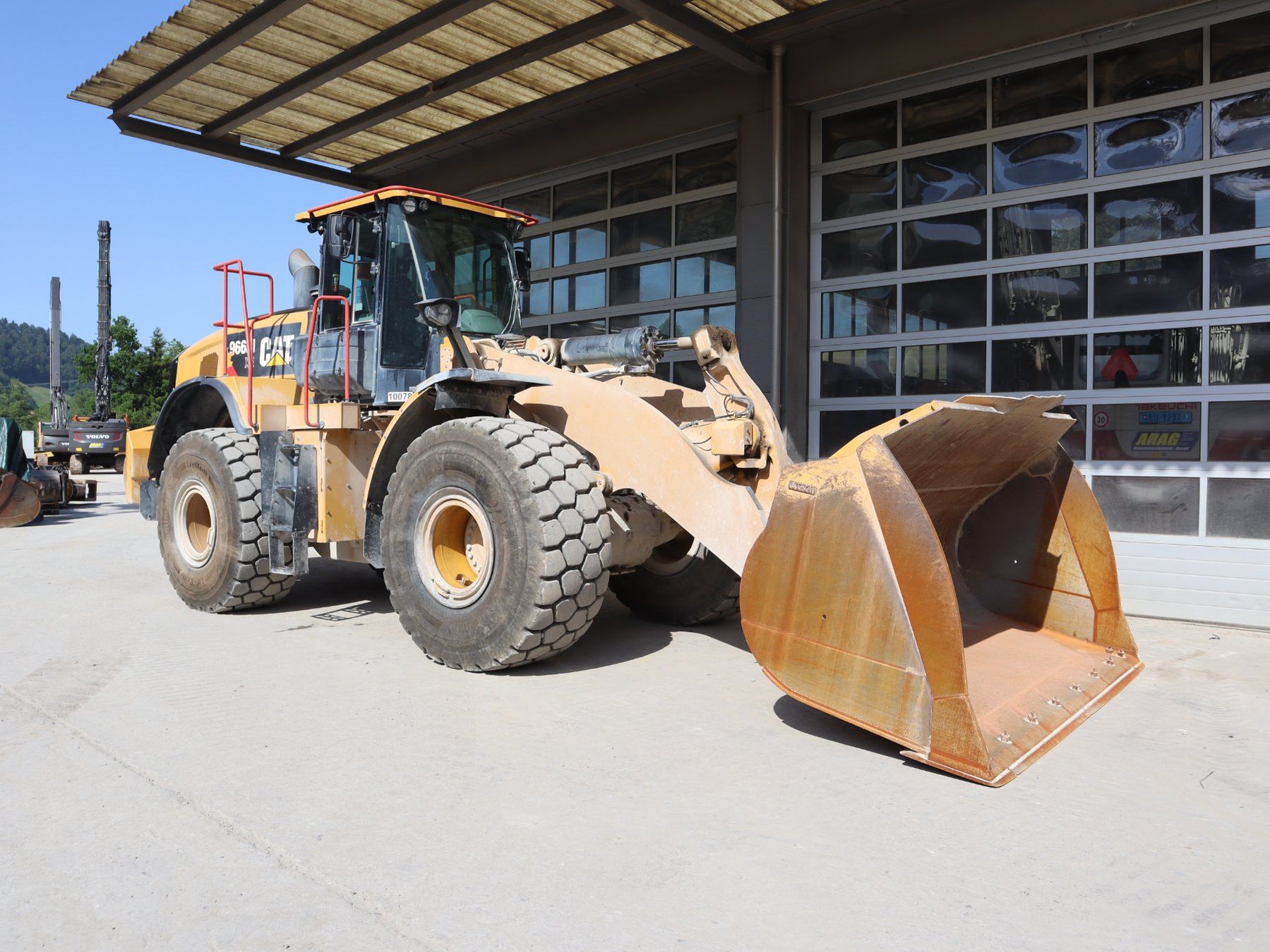 Tutte le macchine: Cat 966M XE Radlader – Usato da Hasle LU venduto da Arag08 2
