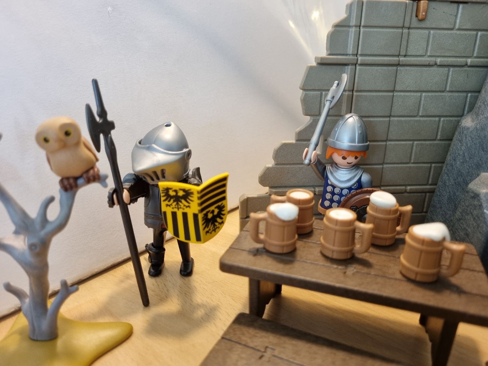 Playmobil Spielzeuge: Playmobil Drachen Turm Ritter – Gebraucht aus Bätterkinden von  7