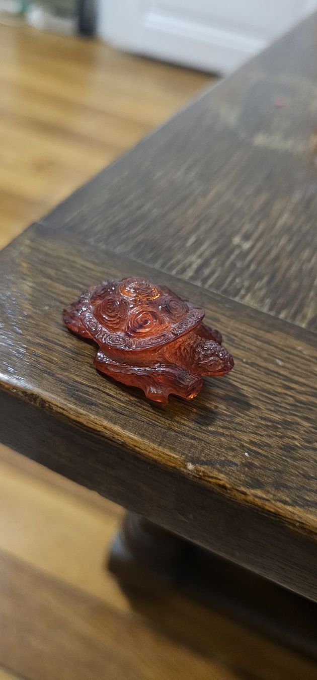 Statuette: bernstein tortue vintage – Nuovo e nell'imballaggio originale da Lausanne venduto da Delaquinta88 1