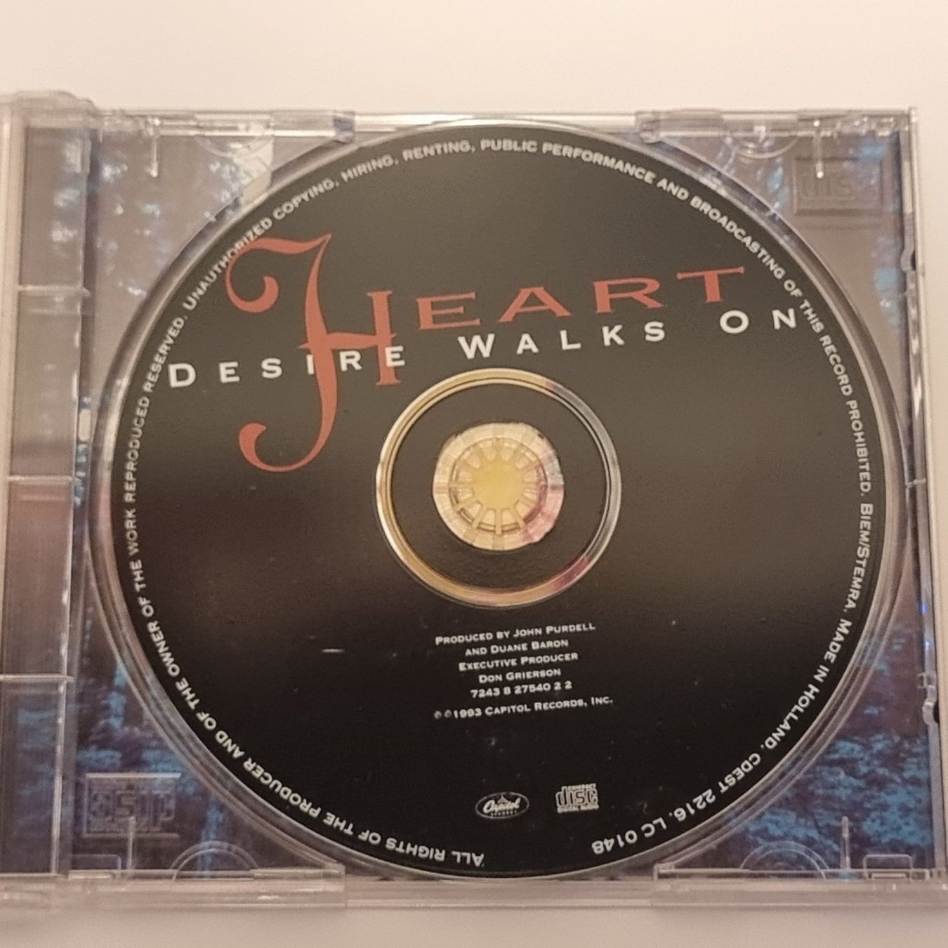 CDs: Heart : Desire Walks On - CD (1993) – Gebraucht aus Villigen von Tschachtlan 2