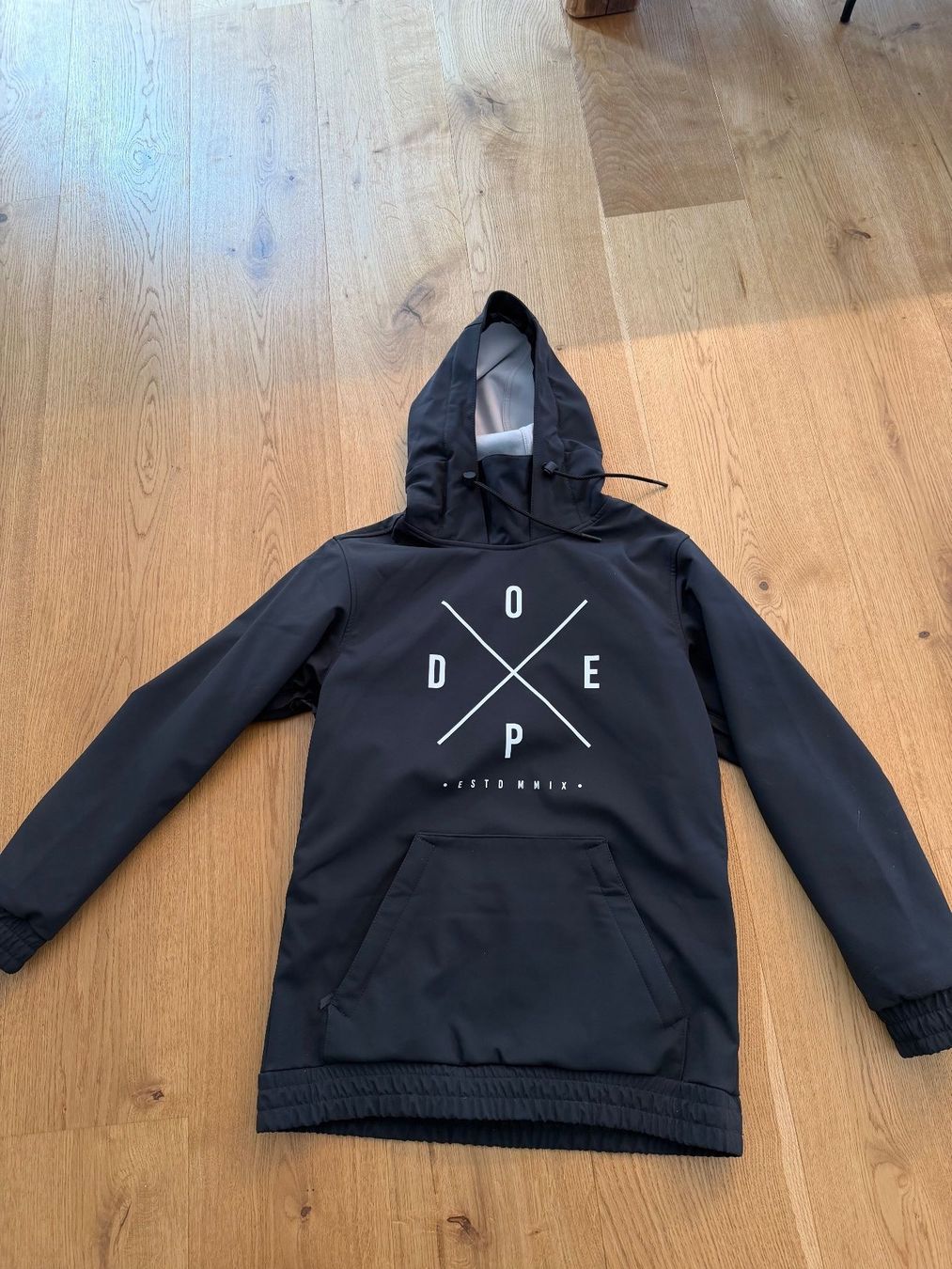 Dope Jacken: Snowboardjacke DOPE Grösse S – Gebraucht aus Bönigen von Evelyne_0303
