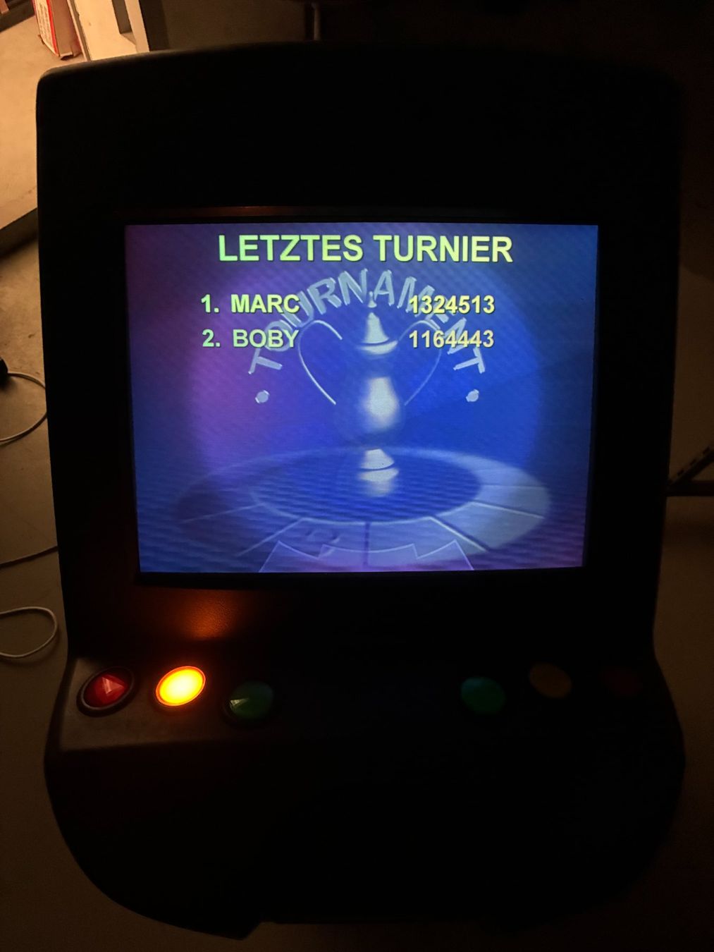 Spielautomaten: TAB Silverball Pro Touchscreen Spielautomat Standgerät – Gebraucht aus Olten von stabilo32 1