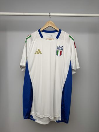 Italy 23/24 training shirt