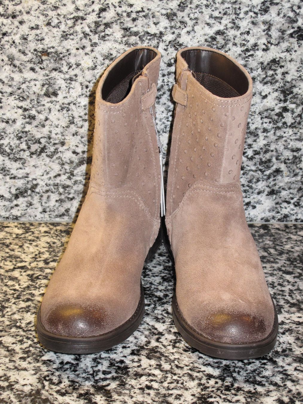 Geox Scarpe per ragazze: Stiefel GEOX respira Grösse 37 – Nuovo e nell'imballaggio originale da Wetzikon ZH venduto da Hobbyschneiderin 1