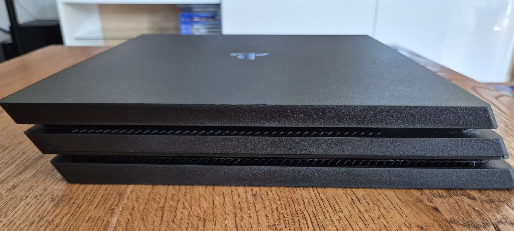 Sony Console: PS4 Pro 1TB CUH-7216B – Usato da Au SG venduto da AlenCompany 5