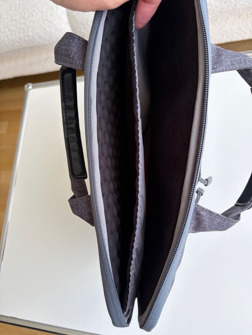 Satechi Borse: Satechi Laptop Tragetasche – Usato da Uster venduto da Egron74 2