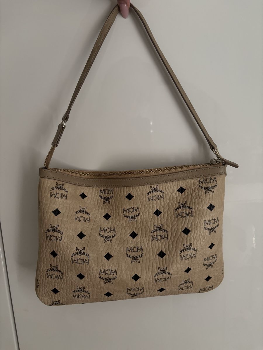 Mcm Sacs femmes: MCM Crossbody Pouch – Neuf (Voir description) à Biel/Bienne par adna.sc