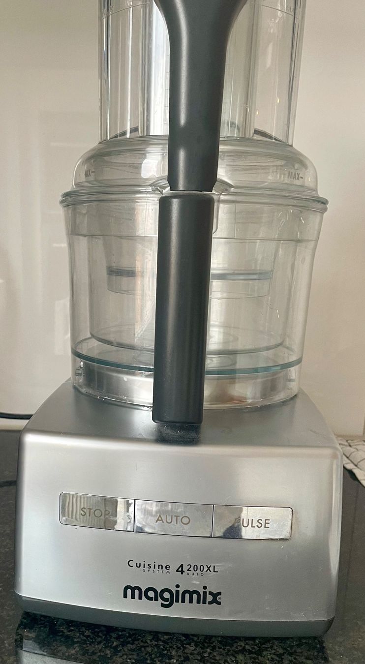 Küchengeräte: Küchenmaschine Magimix 4200 XL – Neu (gemäss Beschreibung) aus Zürich von Kuckuck_04 1