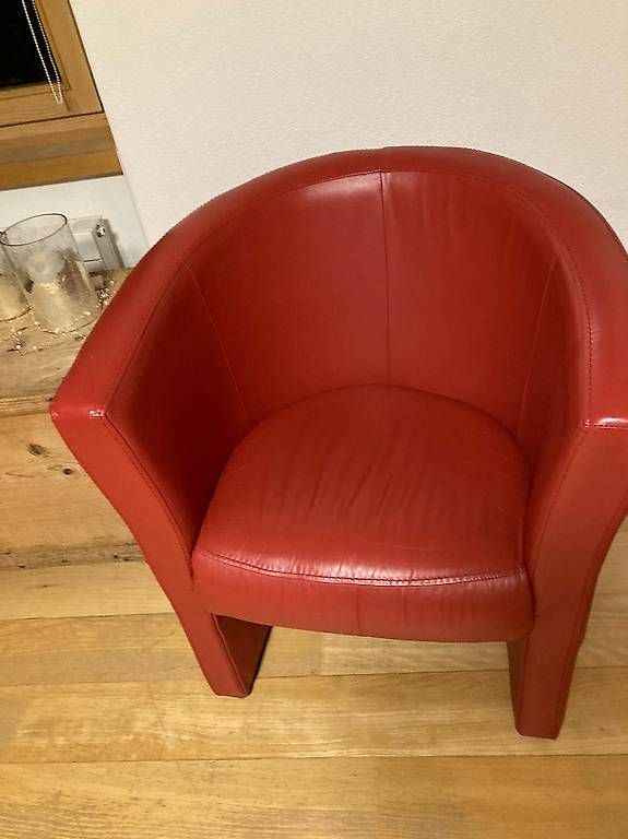 Chaises: Lederstuhl ROT – D'occasion à Haldenstein par 0000 1