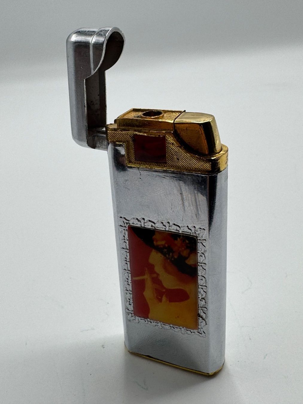 Briquets: Feuerzeug , Gas – D'occasion à Sachseln par BONATI01
