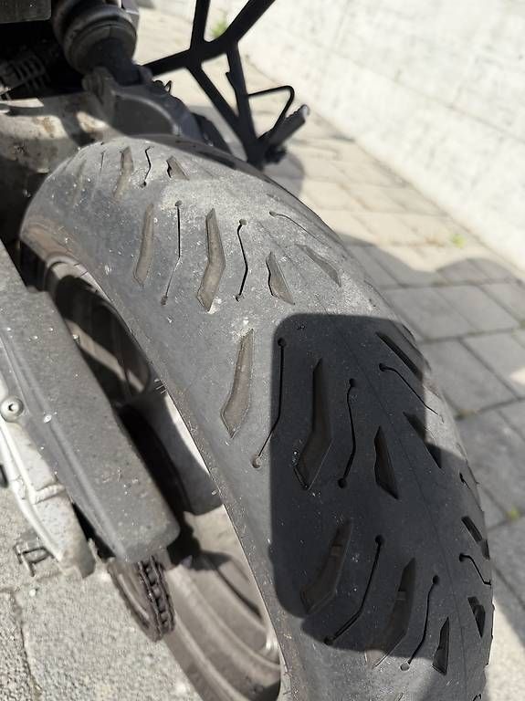 Strasse: Zu verkaufen  – Gebraucht aus Laupen BE von iahd 4