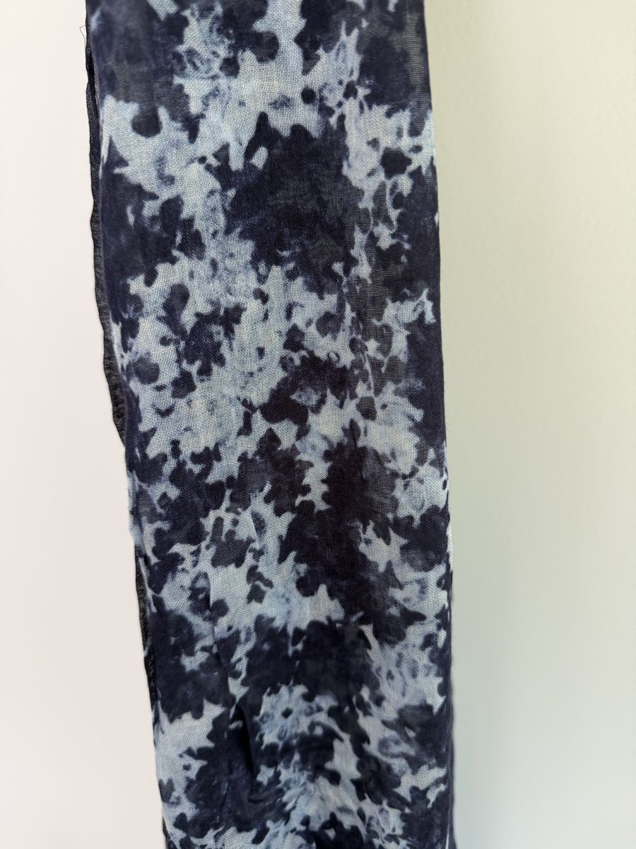 Hugo Boss Foulard & Sciarpe: Original Hugo Boss Schal - neuwertig – Nuovo (secondo la descrizione) da Triengen venduto da velv.pet 1