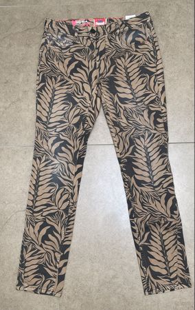Jeans Street One, Leo-Muster Grösse 31/32 neu