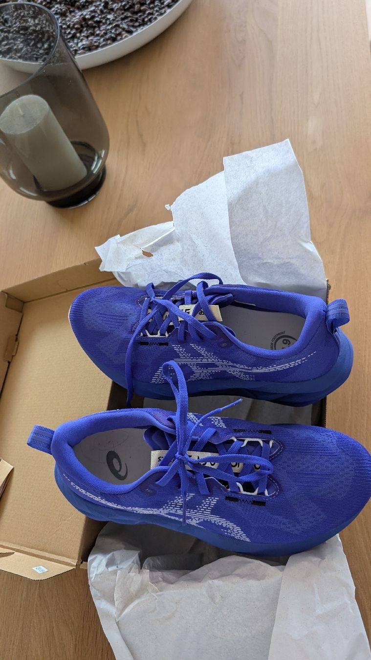 Asics Scarpe da donna: Asics Nova Blast 5 white blue 40.5 – Nuovo (secondo la descrizione) da Biberstein venduto da ameliecimador 6