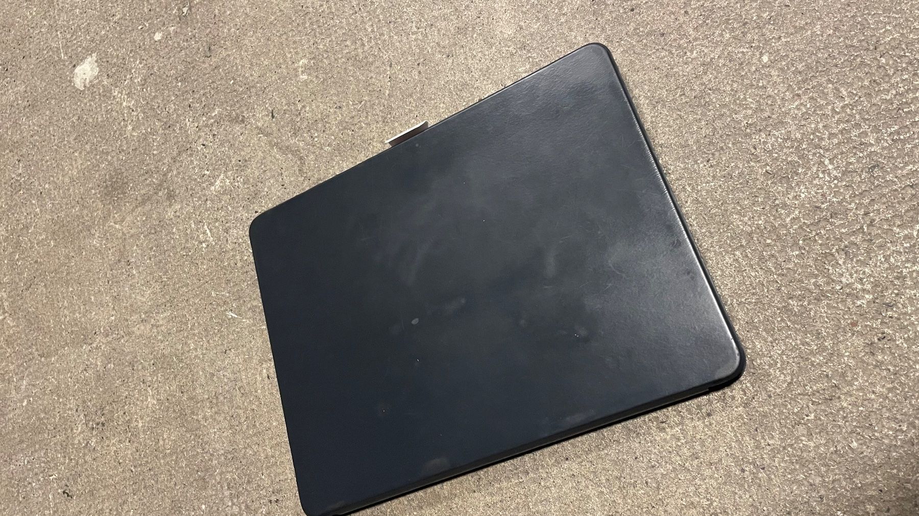 Apple Tastiere: Apple iPad Pro Smart Keyboard Folio 12.9 – Usato da Basel venduto da viv_vk85 3