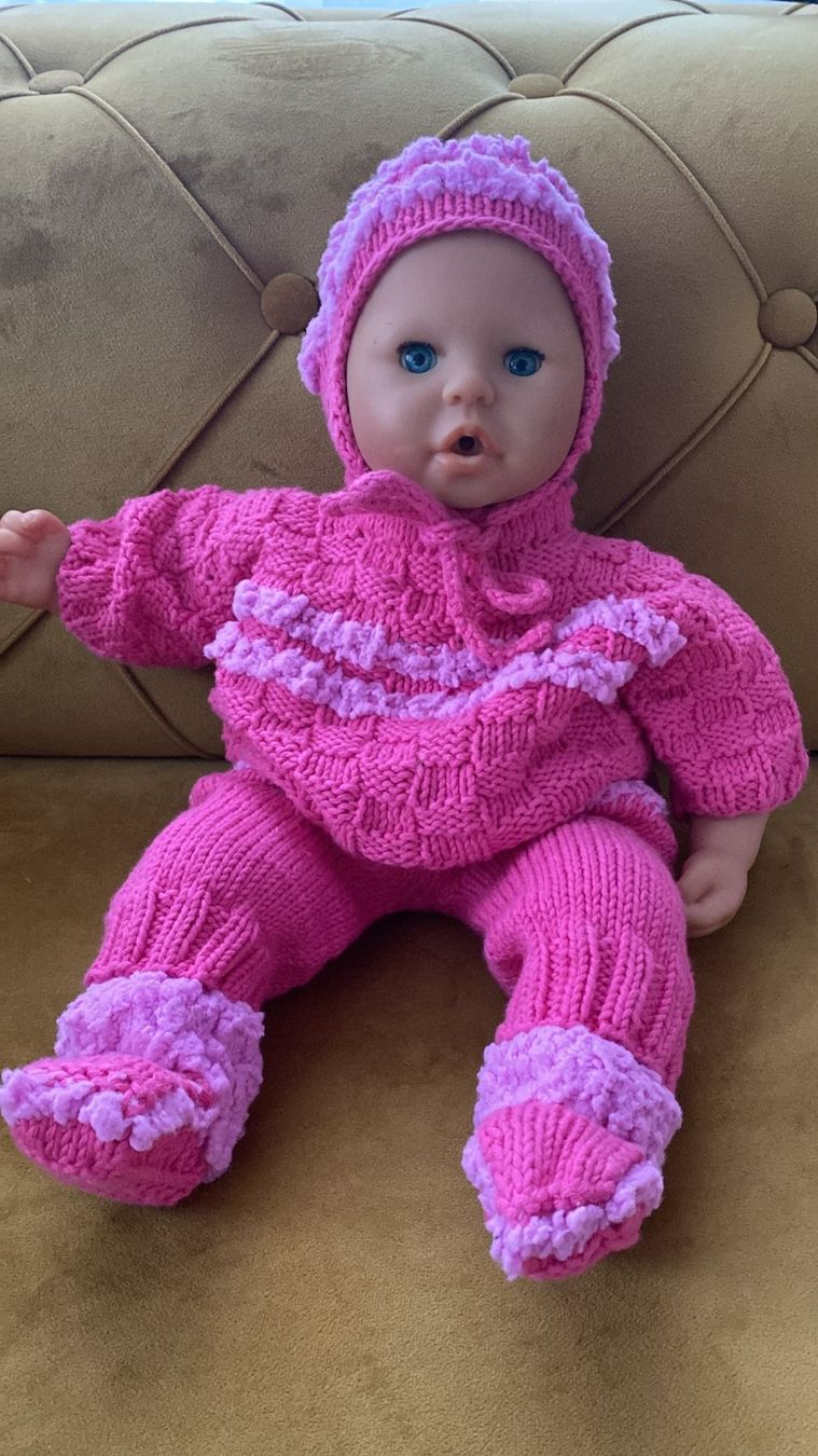 Poupées: gestrickte Puppen Kleider, handarbeit – D'occasion à Dagmersellen par Arcticsnow2017 3