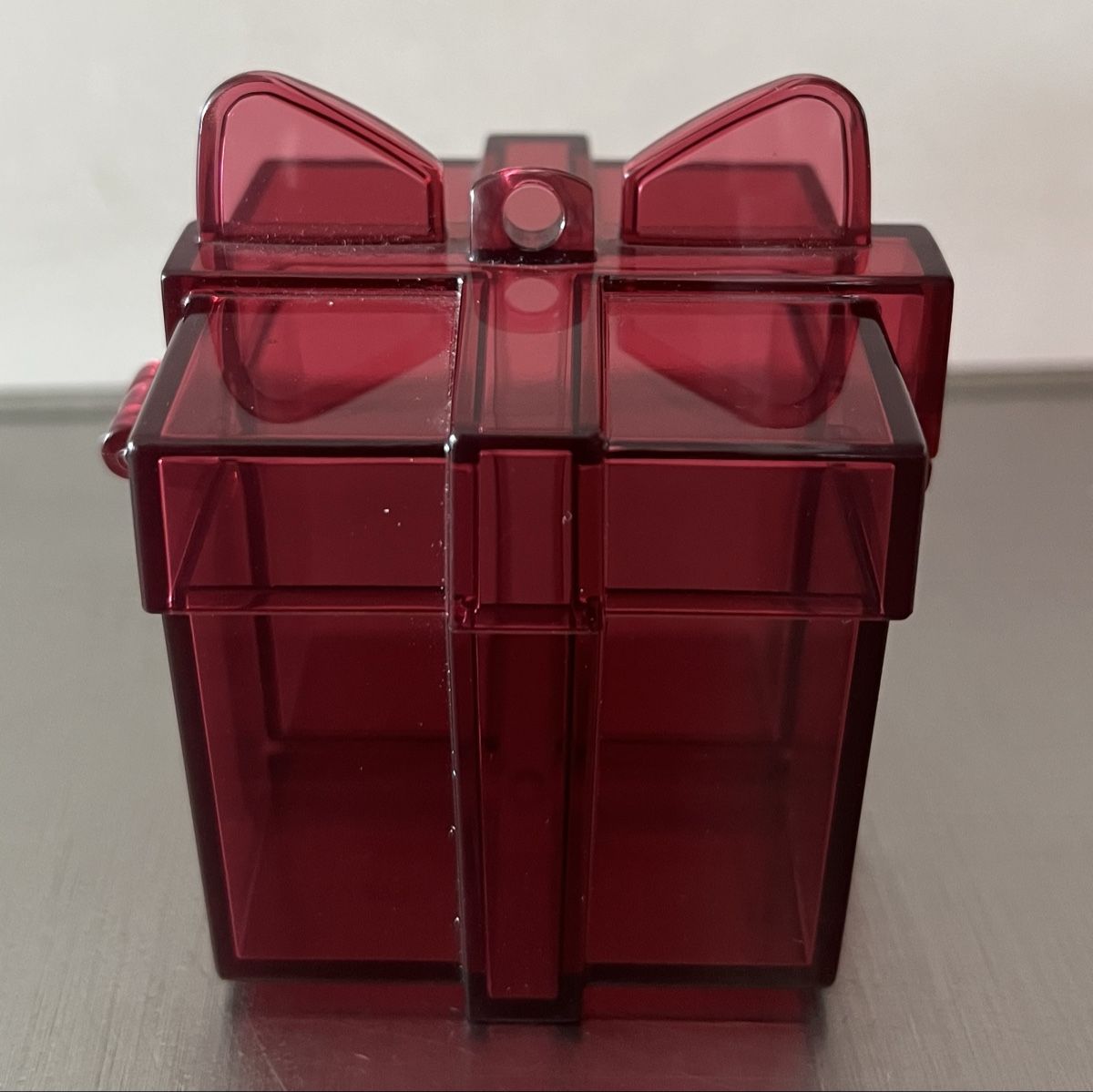 Tupperware Recipients et similaires: Geschenkbox klein  Tupperware – Neuf (Voir description) à Adetswil par Speedy-Simba
