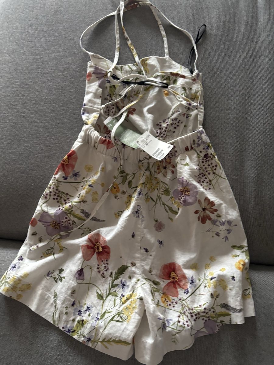H&M Tute: Jumpsuit XS – Nuovo e nell'imballaggio originale da Buchrain venduto da Ham2383 1