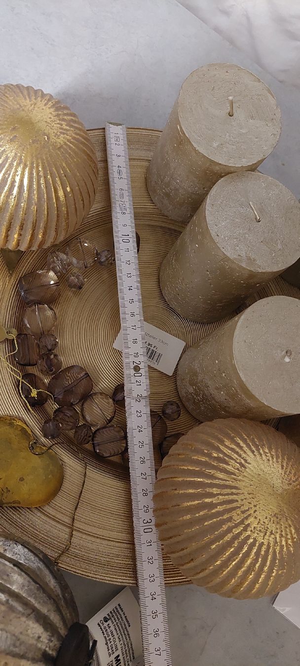 Tutte le decorazioni: Weihnachts Deko in Gold – Nuovo (secondo la descrizione) da Muri AG venduto da nindo1 1