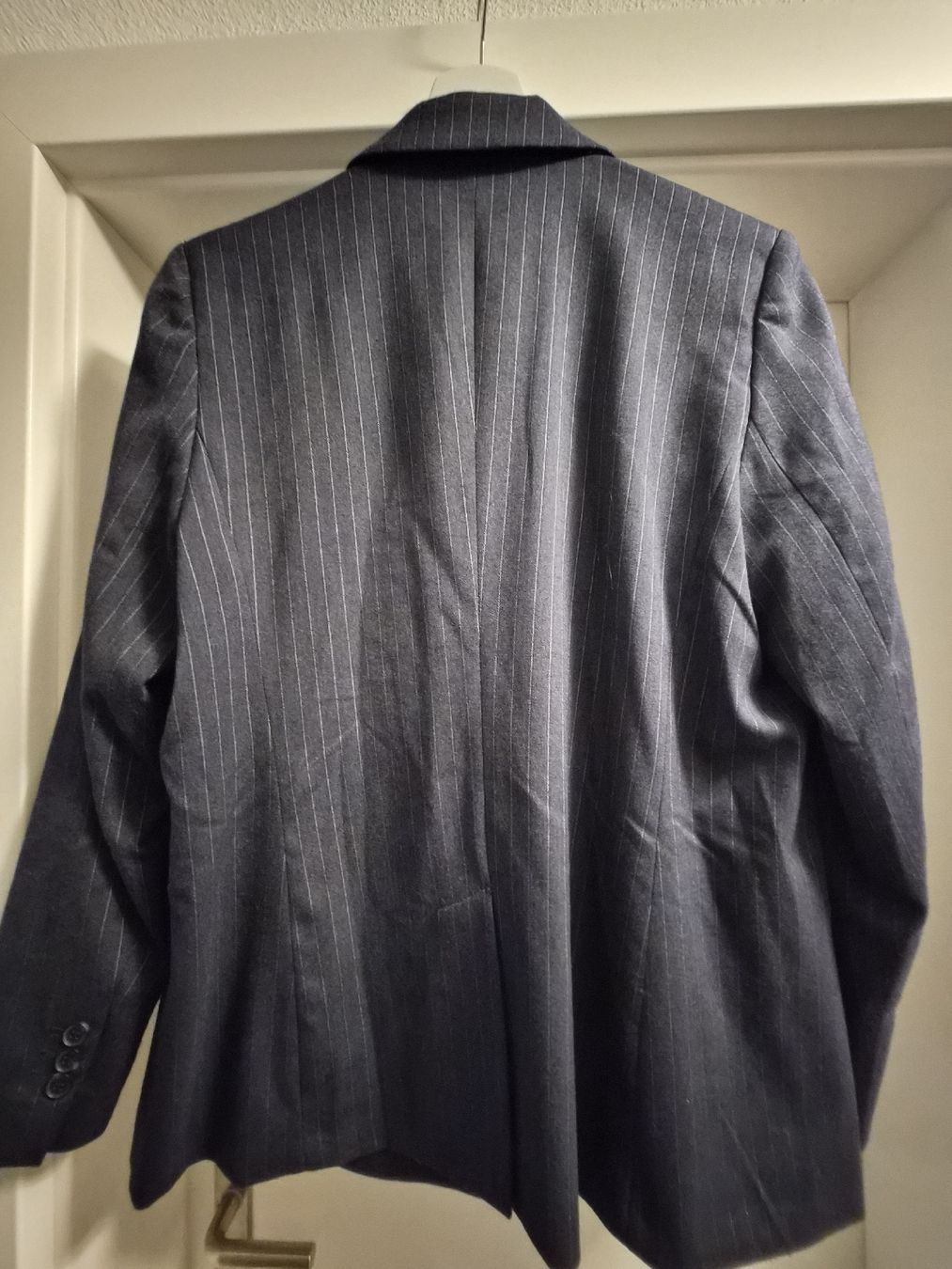 Esprit Giacche: Esprit Damenblazer, Gr. 40, Top Zustand – Nuovo (secondo la descrizione) da Schwarzenberg LU venduto da LadySecondhand 5