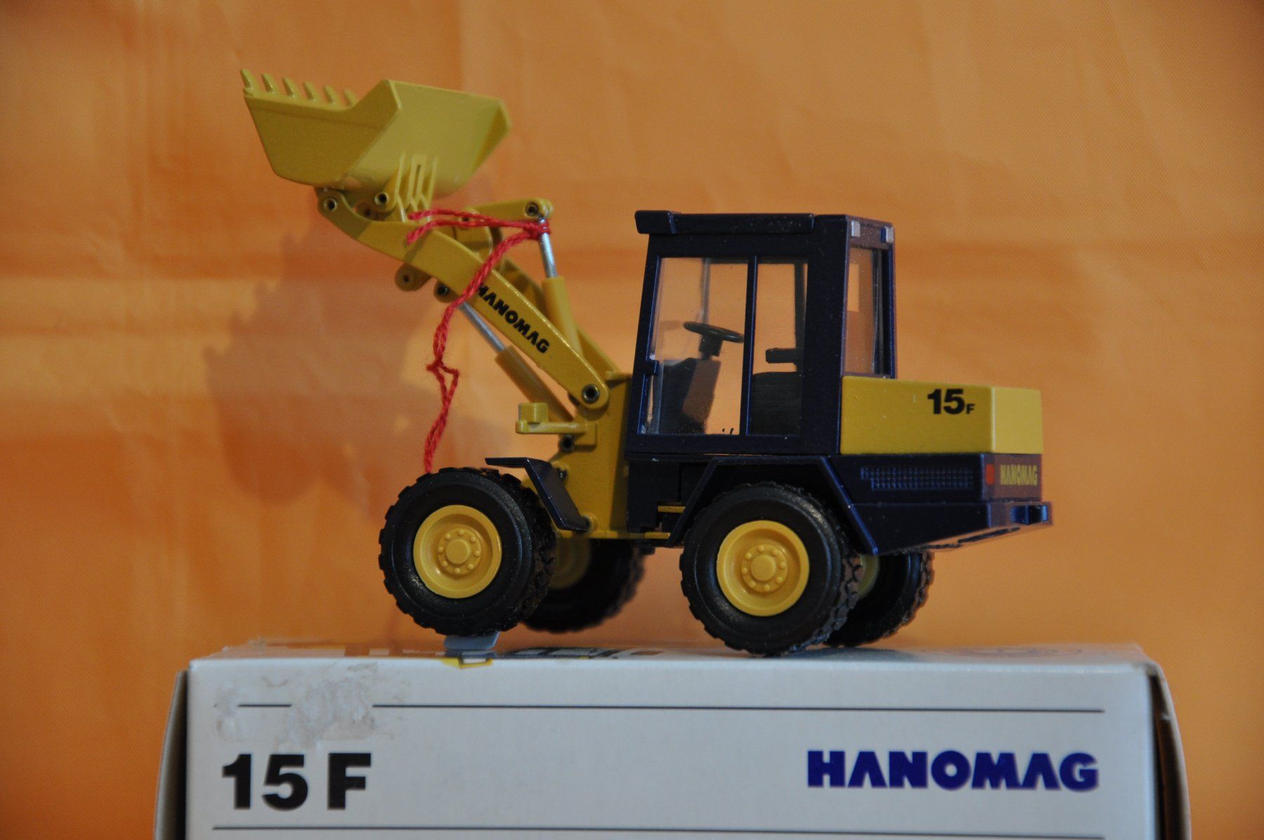 Conrad Modellbausätze & Standmodelle: HANOMAG 15 F Radlader – Neu (gemäss Beschreibung) aus Mitlödi von worker04 2