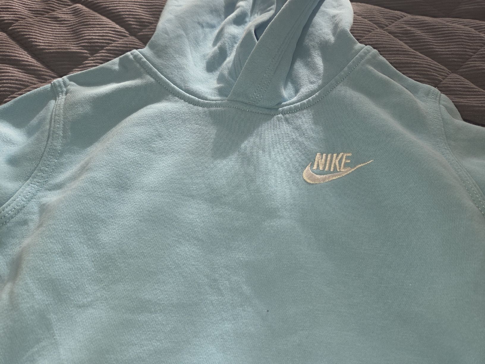 Nike Maglioni & Felpe: Nike Hoodie Hellblau, Gr. 137-147 cm  – Usato da Utzenstorf venduto da Ernie_und_Bert 1