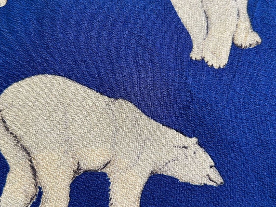 Fabric Frontline Foulards, Tücher & Schals: Frontline Seidenfoulard – Gebraucht aus Zumikon von Uranus88