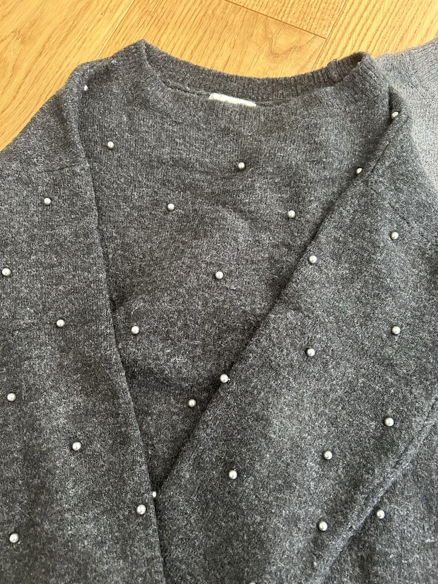 H&M Kleiderpakete: 🩶Set Pullover Perlen🩶 – Gebraucht aus Kilchberg BL von ann_kwk5 1