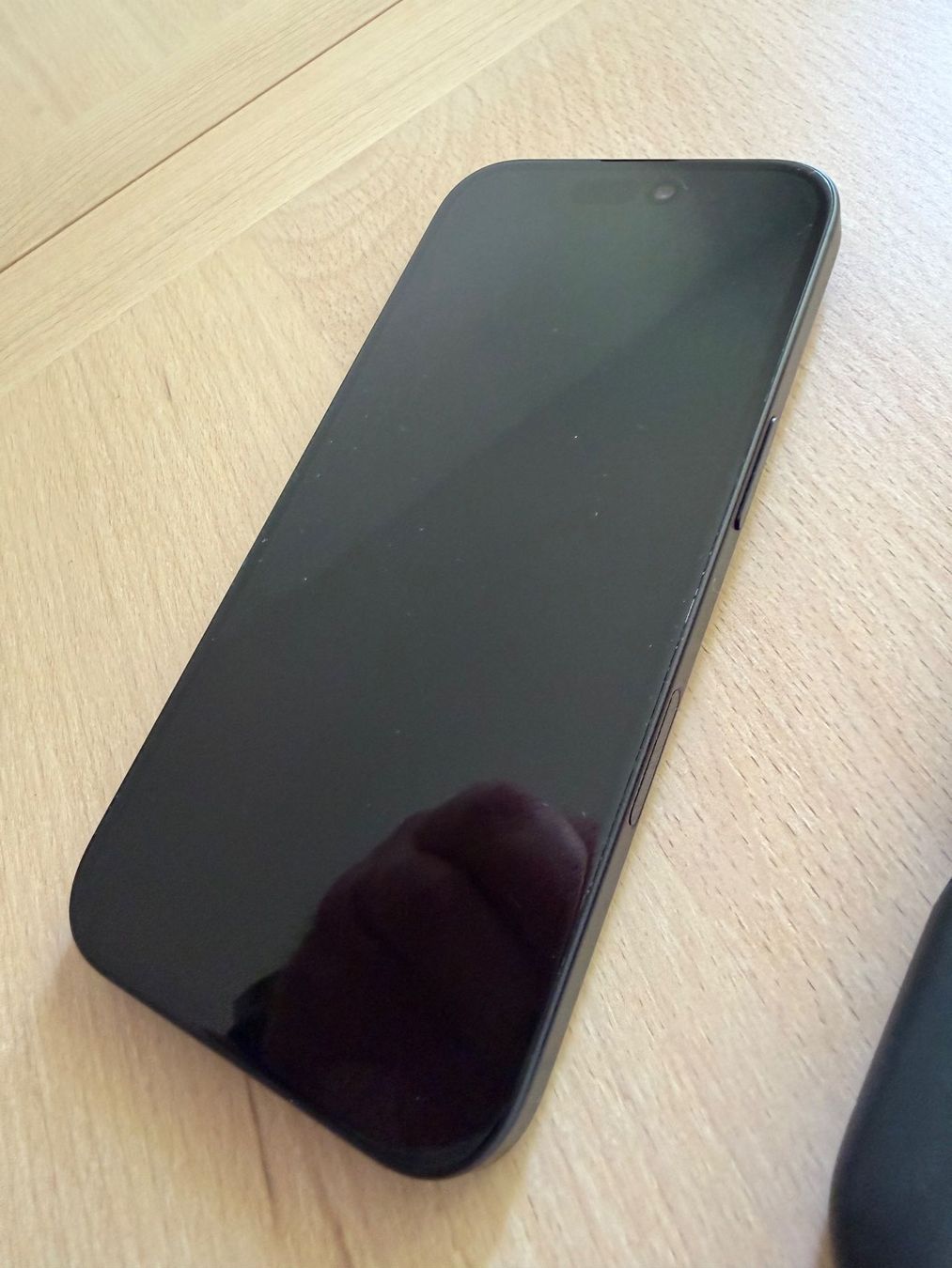 Apple Telefoni cellulari / Smartphones: iPhone 16 - 128GB – Usato da Ittigen venduto da jimmy_ 4