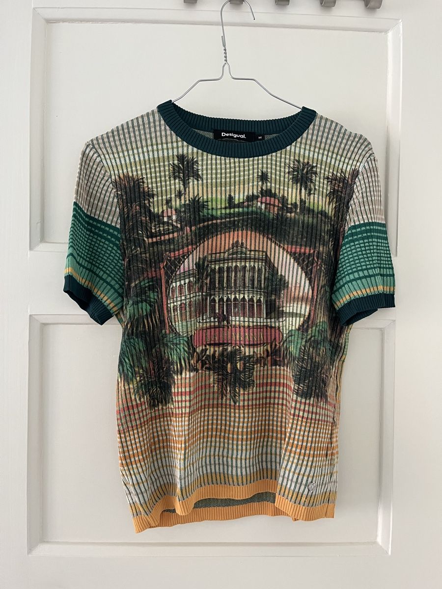 Desigual Tops: Desigual Shirt, neuwertig – Gebraucht aus Zürich von vitobossha
