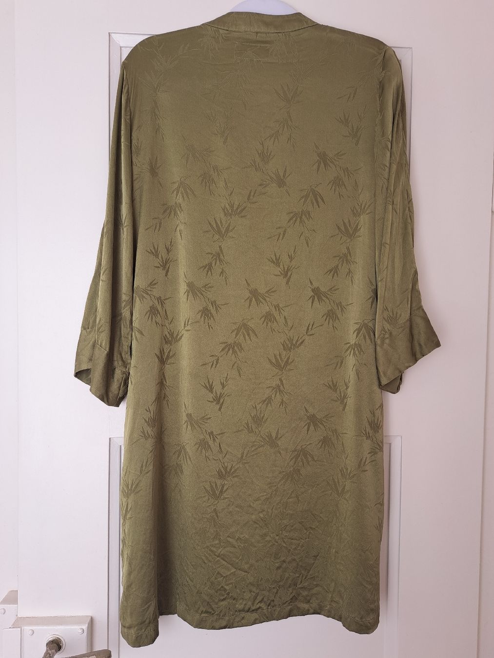 Robes: Jadicted Kleid Seide – D'occasion à Thalwil par sternenstaub369 1