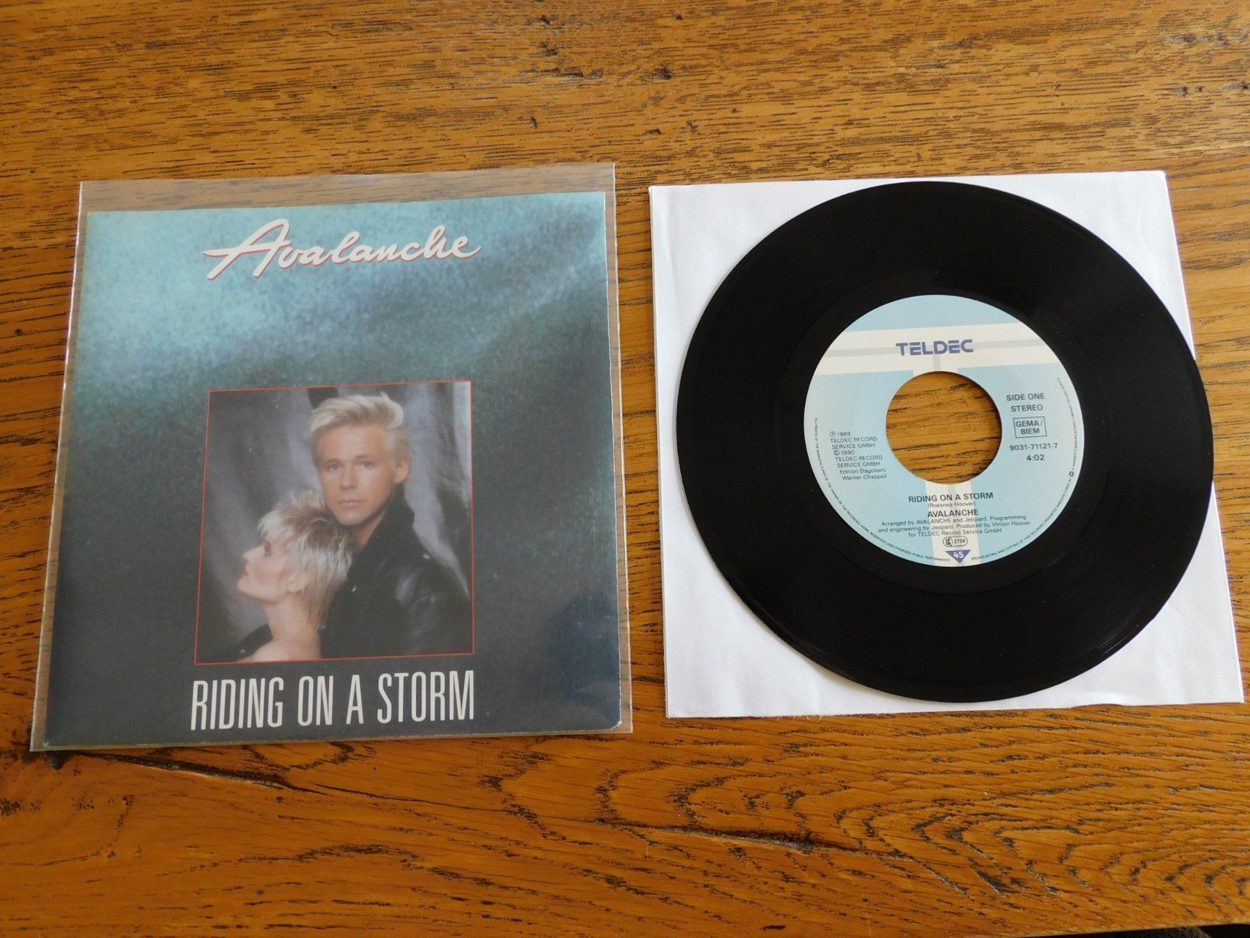 Schallplatten: Avalanche ‎– Riding On A Storm – Gebraucht aus Emmenbrücke von lamorak