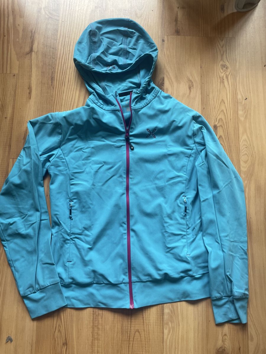Giacche & Cappotti: Sportjacke neuwertig Gr. 152 – Nuovo (secondo la descrizione) da Erschmatt venduto da Gragetsch