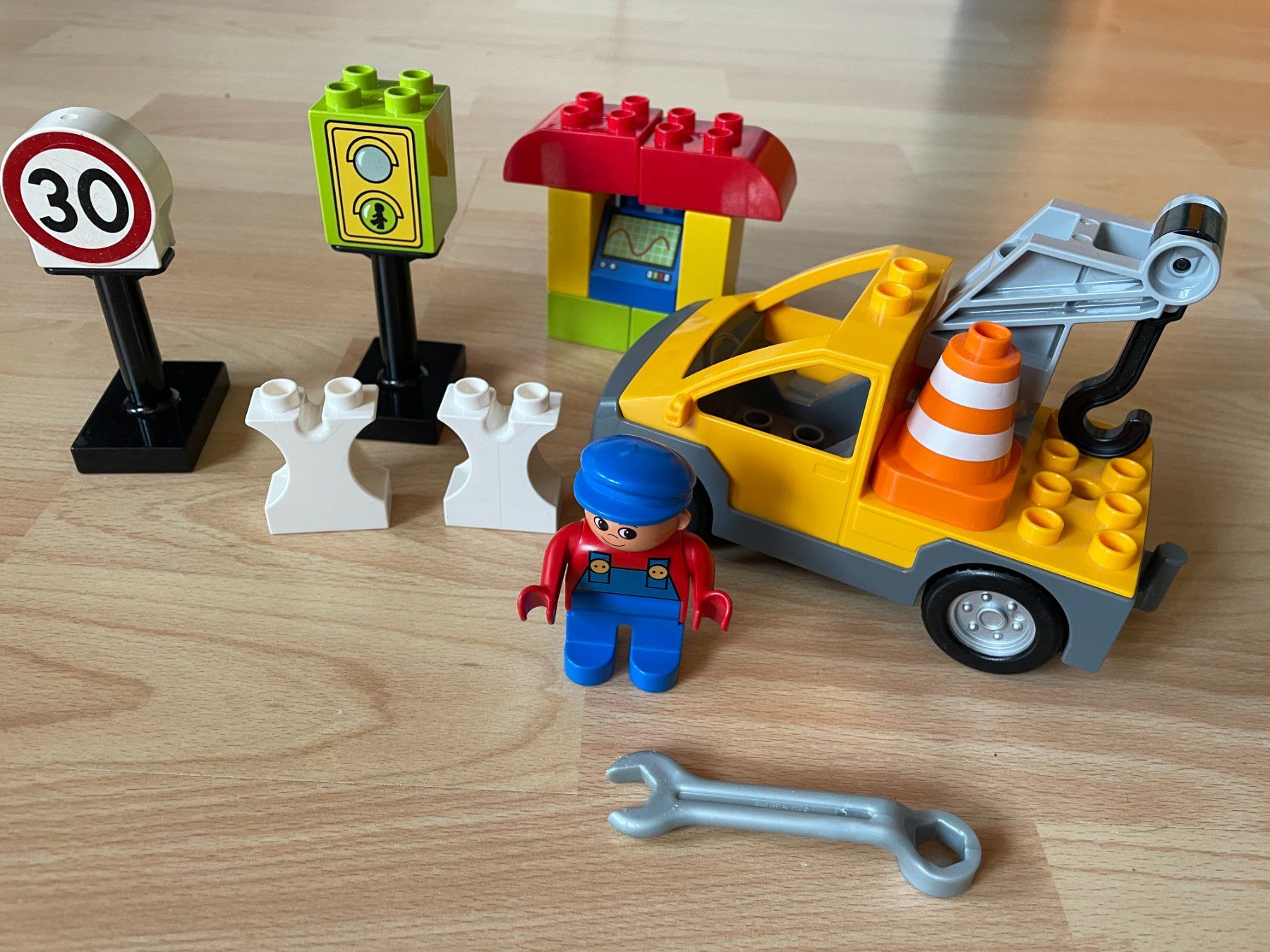 Lego Spielzeuge: LEGO DUPLO Set Autowerkstatt – Gebraucht aus Schmitten FR von swissmissoutdoors