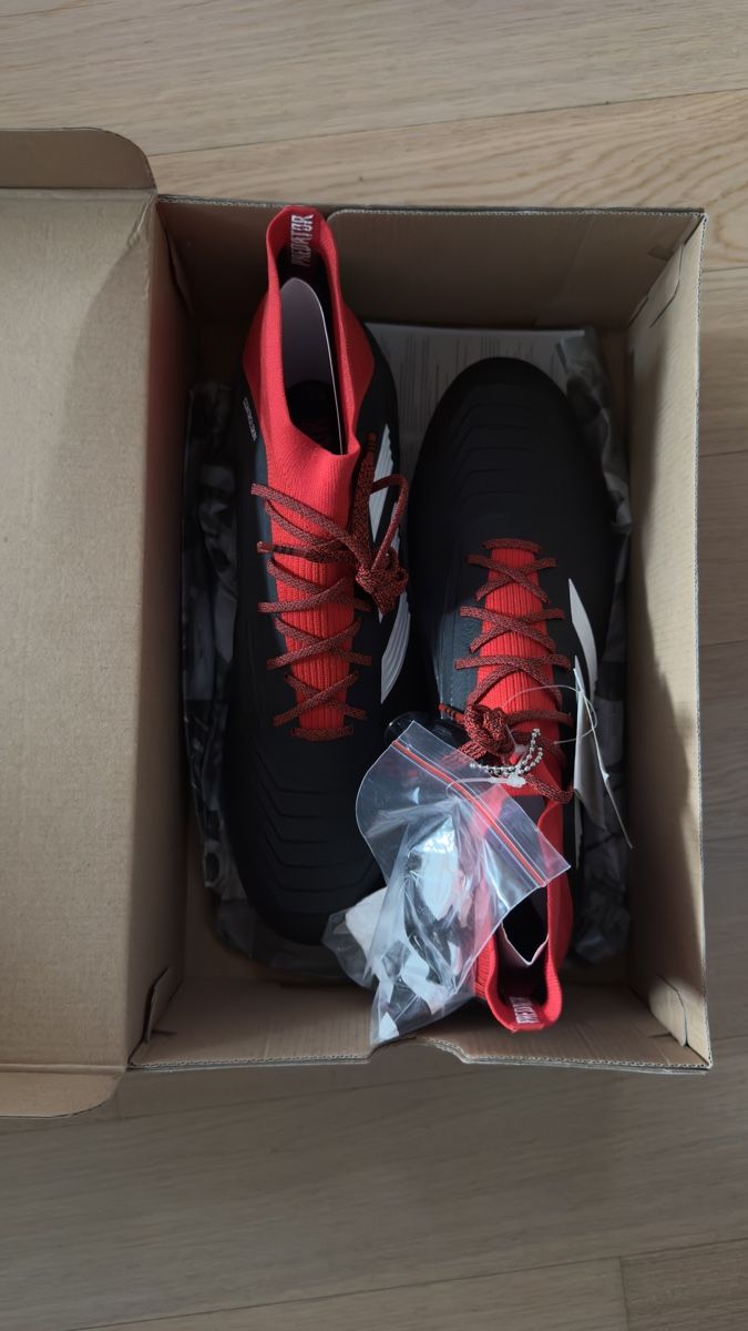 Adidas Herrenschuhe: Adidas Predator 18.1 SG – Neu und originalverpackt aus Hombrechtikon von JOKIASSU 1