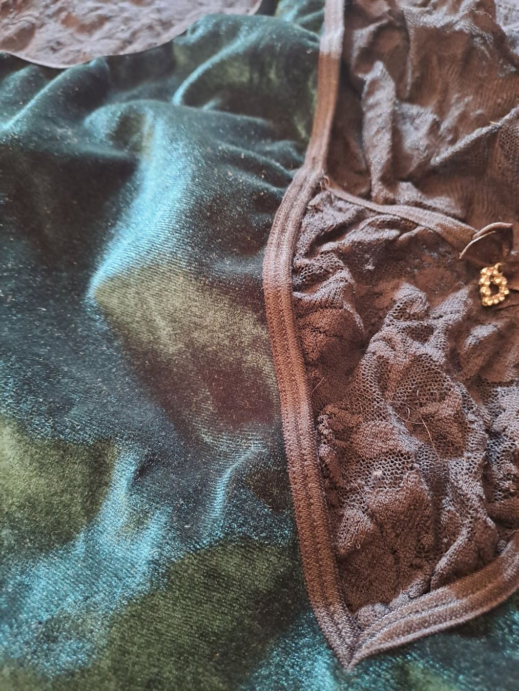 Autres dessous: Negligee Samt Gr.48/50 – D'occasion à Emdthal par kasira 3