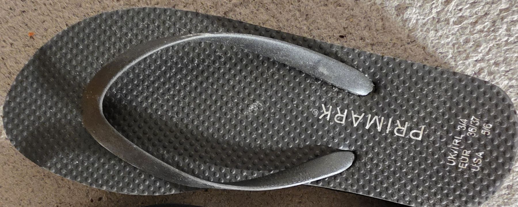 Chaussures femmes: Flip Flops Marke Primark Groesse 36/37 – Neuf (Voir description) à Buchs AG par lan_6ykc