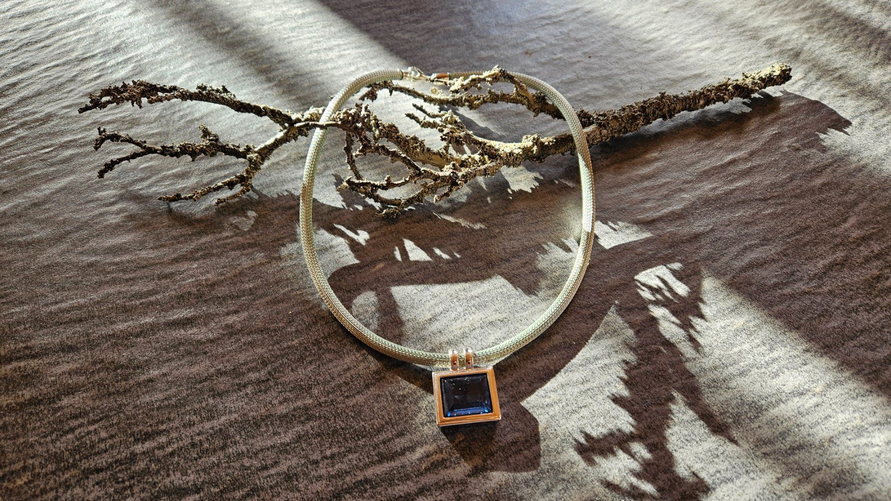 Catenine: Kette mit blauem Spinell – Usato da Buchs SG venduto da Hummel8