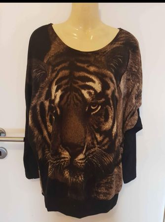 pull taille s ,très bon état