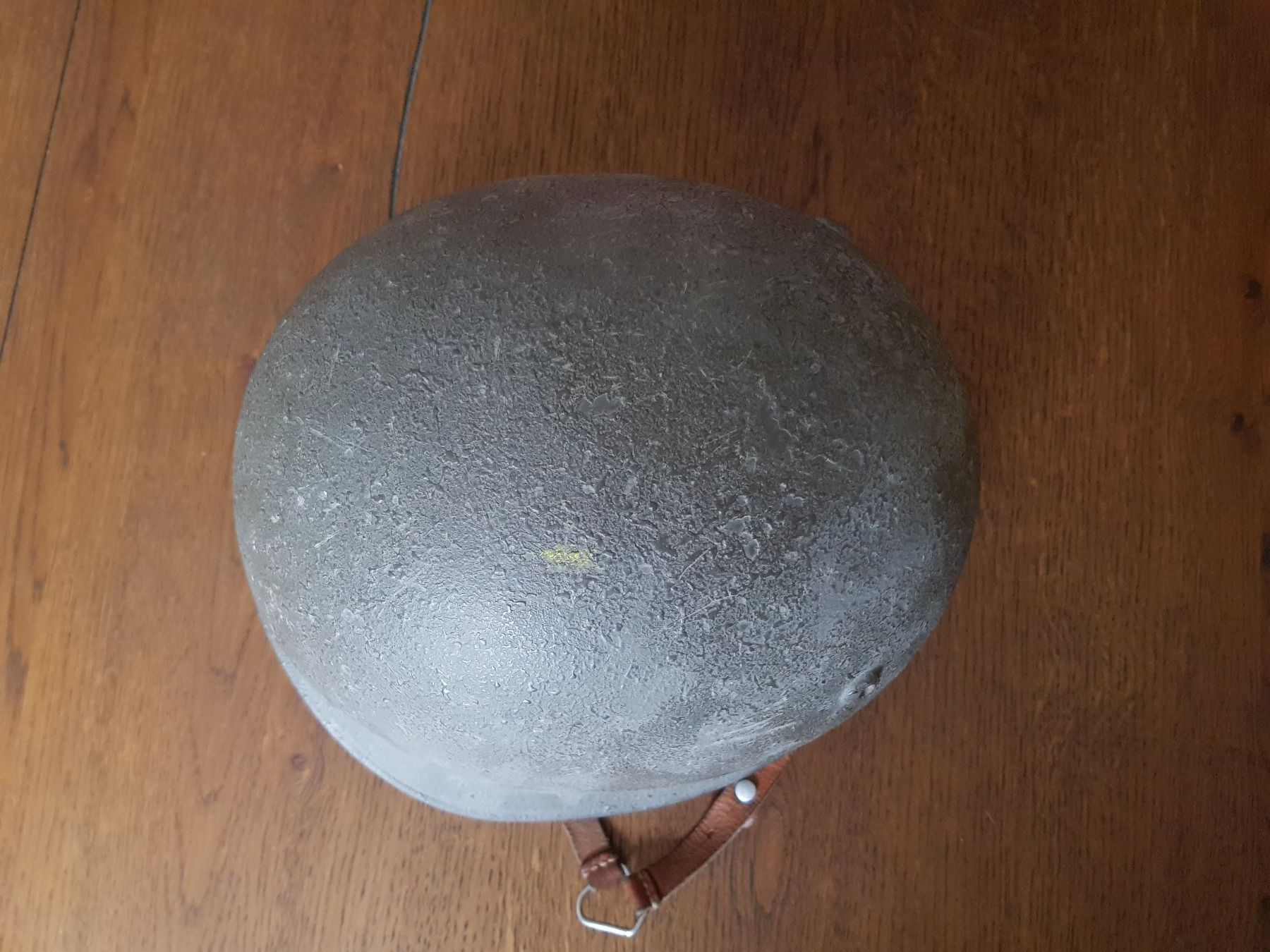 Schweizer Armee Uniformi & Effetti personali: Schweizer Militärhelm – Usato da Pieterlen venduto da Dyui