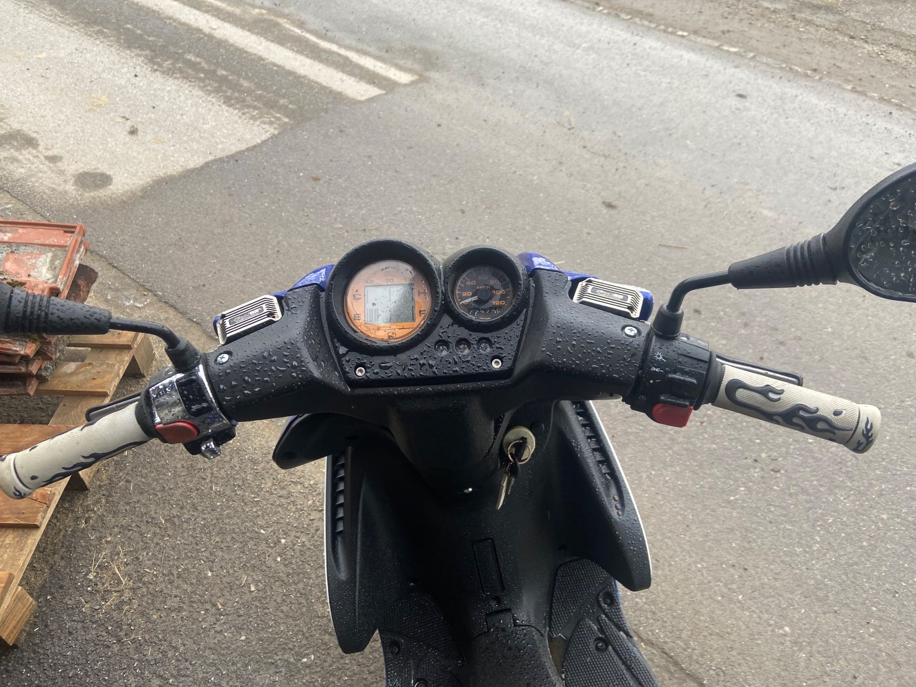 Yamaha Scooters: Yamaha Aerox YQ50 (frisch geprüft) – Gebraucht aus thun von vagabunde 2