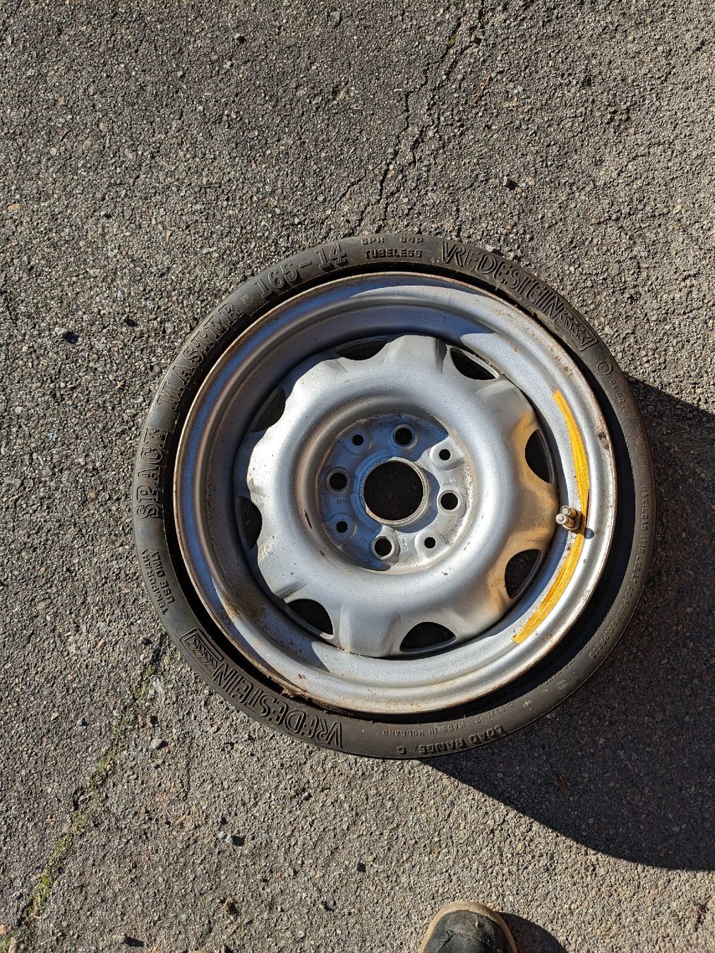 Porsche Pneumatici & Ruote complete: Notrad zu Porsche 924 – Nuovo (secondo la descrizione) da Widen venduto da Thomson4
