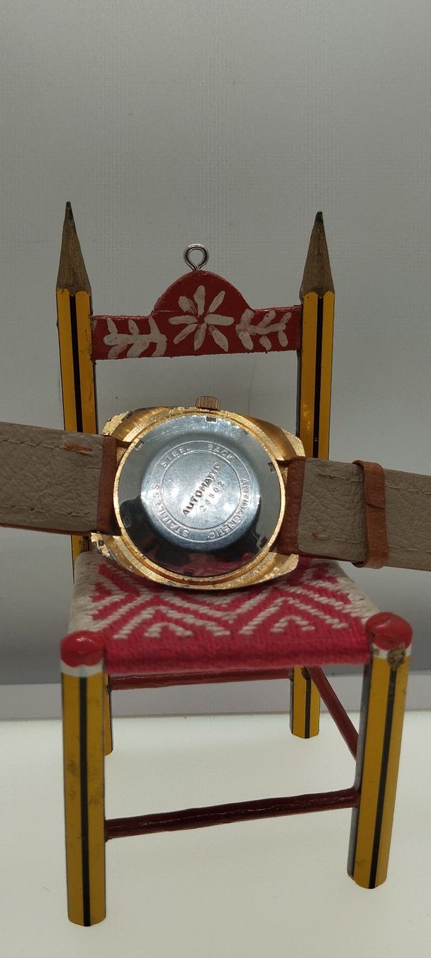 Orologi: montre Maty Besançon automatique – Usato da La Chaux-de-Fonds venduto da jac_9llg 4